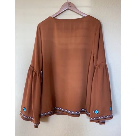 NWT Outback Trading Company Tess Blouse Aztec Top | Women's Size L - Picture 2 of 6